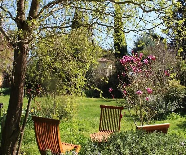 Les Romarins B&b, 10 Min D'uzes, Piscine Et Grand Jardin, Table D'hote Uzès